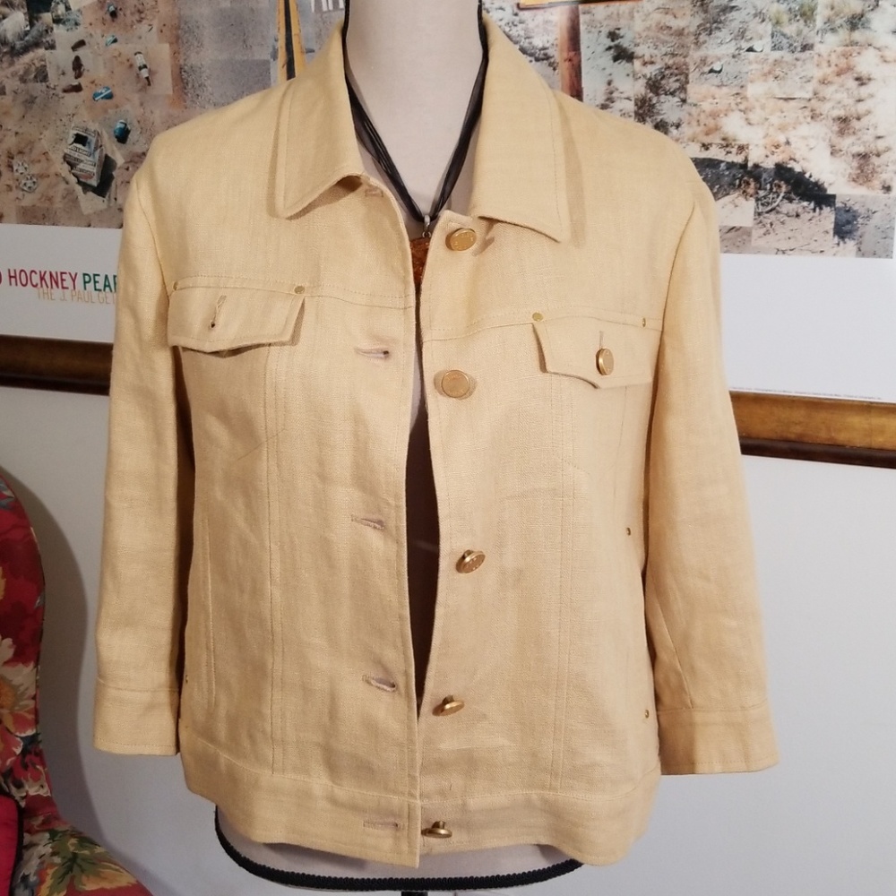 Olsen casual button down Tan jacket. Size M